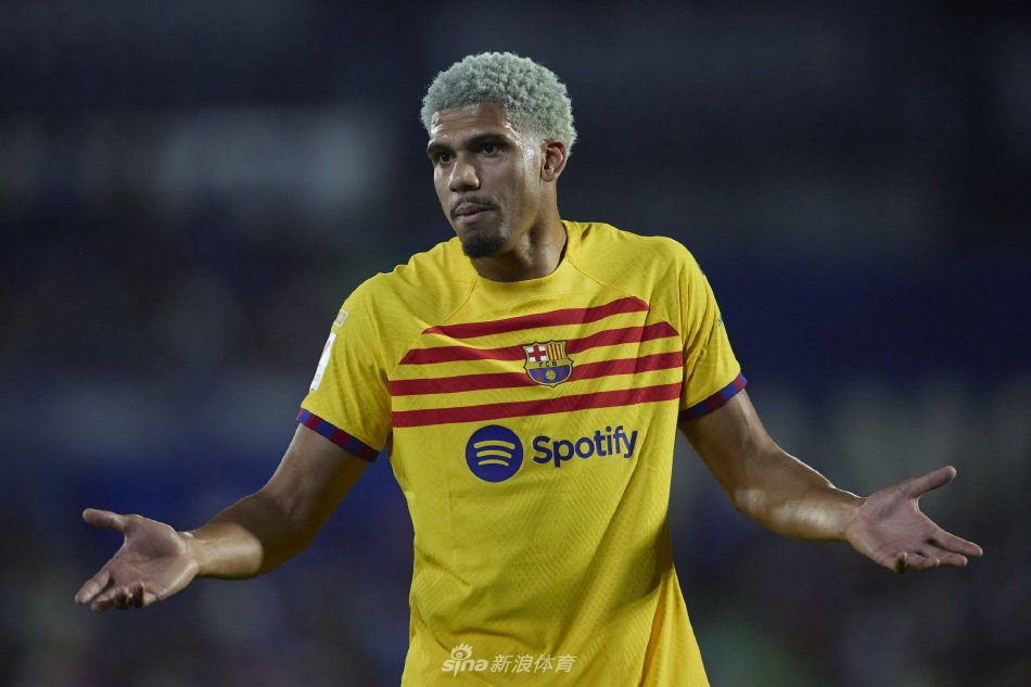 青岛队取得 青岛队取得