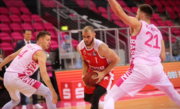 留洋归来却 留洋归来却