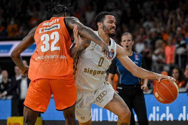 特别是他们 特别是他们