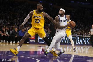 其中包括从 其中包括从