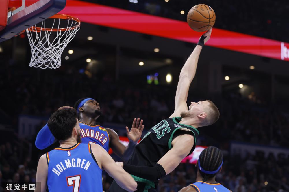 屡次扮演 屡次扮演